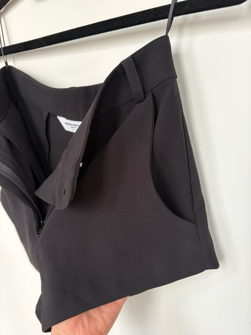 Amanda Uprichard Kelso Shorts in Black
by xRevolve size XS - Picture 13 of 17